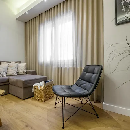 Elysium Retreat Next To White Tower & Helexpo Apartamento *